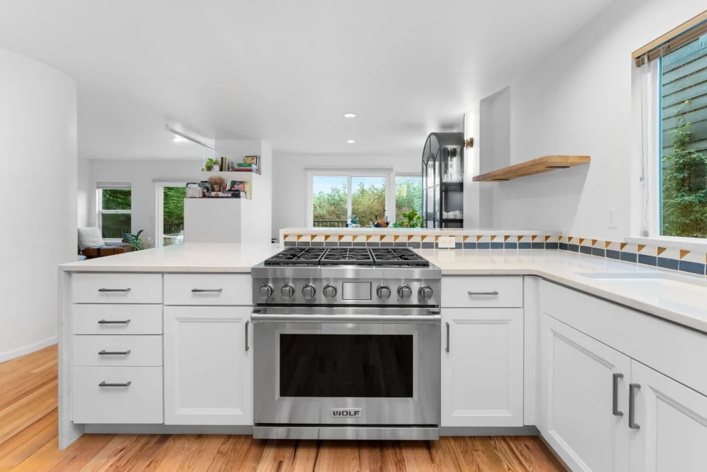 The Open-View Chef's Kitchen in Seattle, WA, photo 12