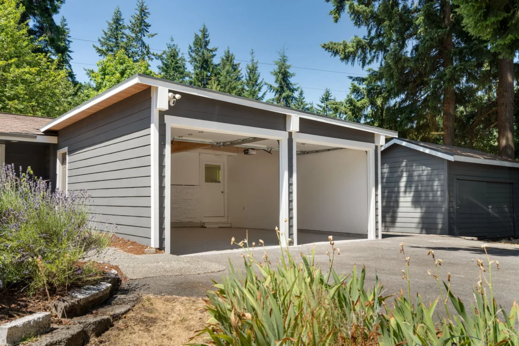 The Storm Recovery Garage in Bellevue, WA, photo 4