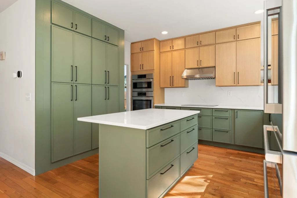 The Two-Tone Kitchen in Lynnwood, WA, photo 6