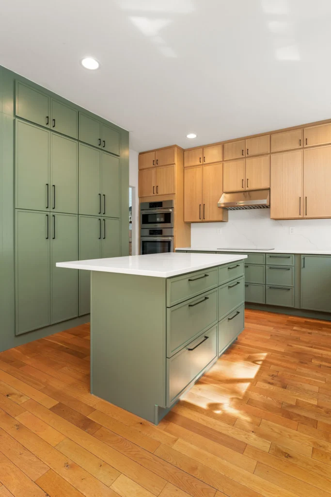 The Two-Tone Kitchen in Lynnwood, WA, photo 7