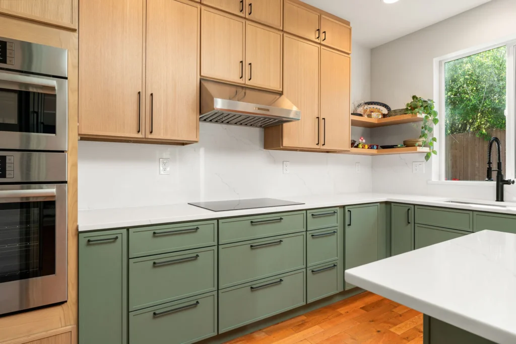 The Two-Tone Kitchen in Lynnwood, WA, photo 13