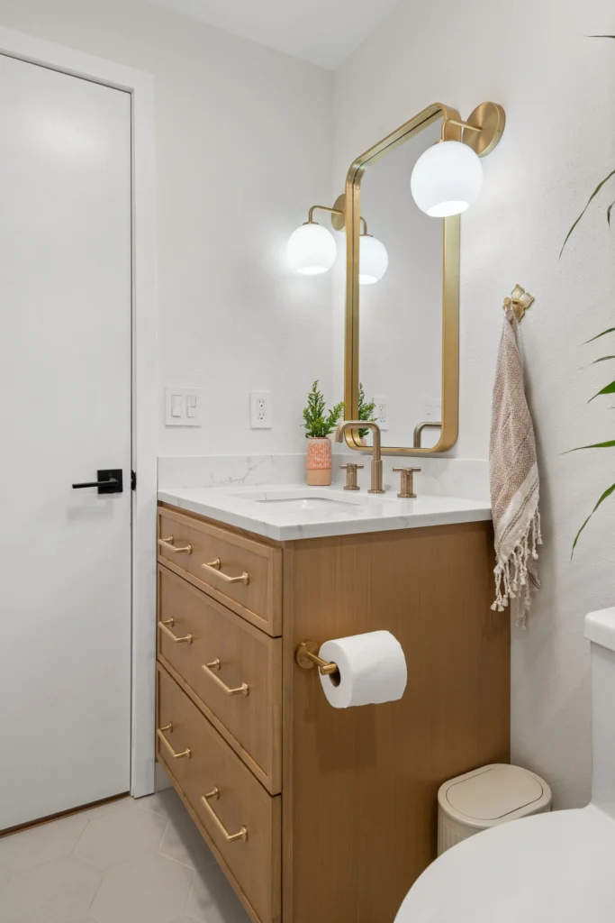 The Warm Modern Refresh in Kent, WA, photo 11