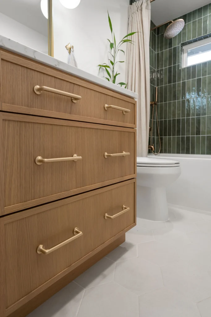 The Warm Modern Refresh in Kent, WA, photo 15