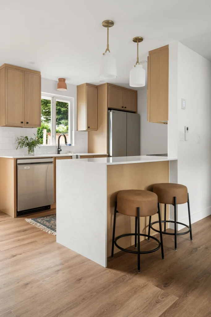 The Warm Modern Refresh in Kent, WA, photo 44