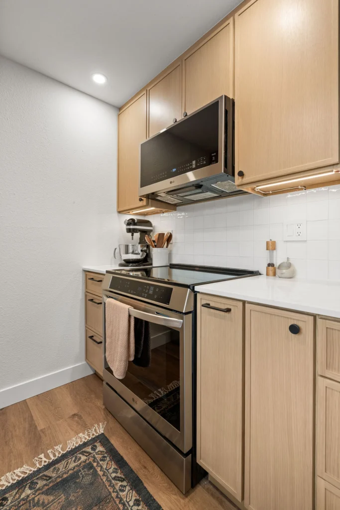 The Warm Modern Refresh in Kent, WA, photo 51
