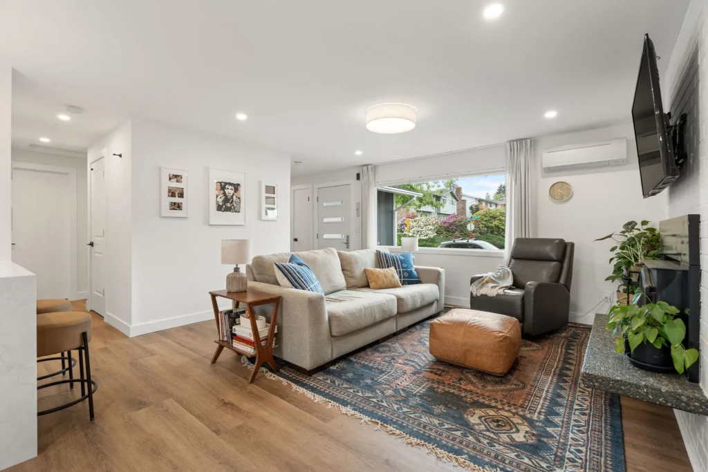 The Warm Modern Refresh in Kent, WA, photo 69